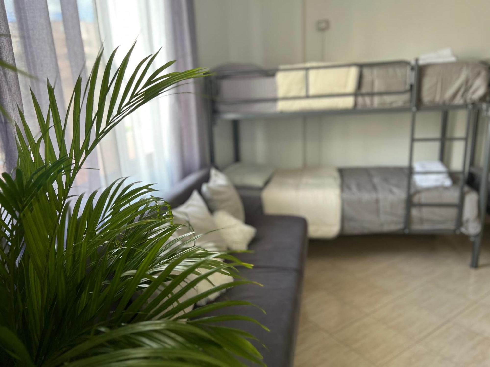 Hostel By Fenix Tirana Exterior photo